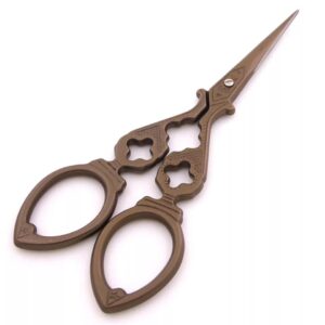 Tesoura para acabamento ponta fina retrô