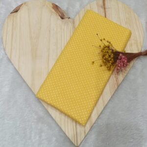 Tricoline mista bolinha branca fundo amarelo