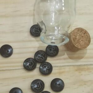 Botão resinado preto Mickey mouse