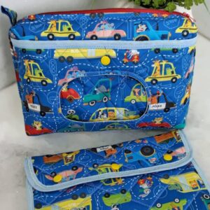 Kit porta cartão de vacina + porta fralda/refil lenço umedecido carrinhos