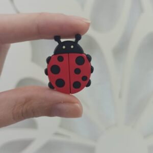 Emborrachado joaninha 3cm x 2cm pct com 2