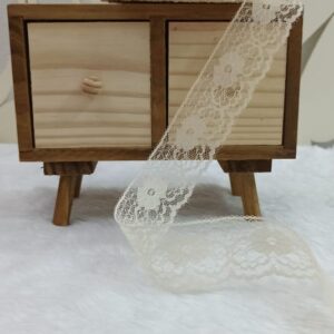 Renda de nylon 35mm - Creme